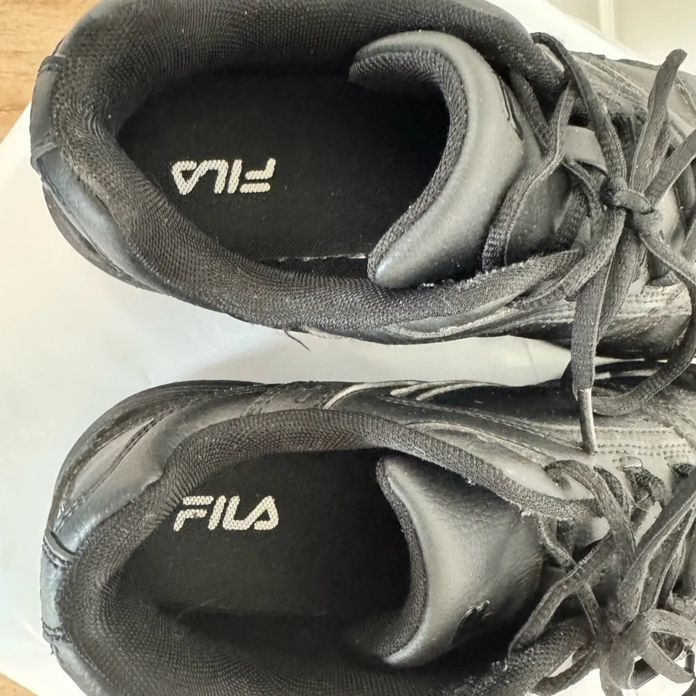 Fila Men's Black Athletic Lace-Up Sneakers